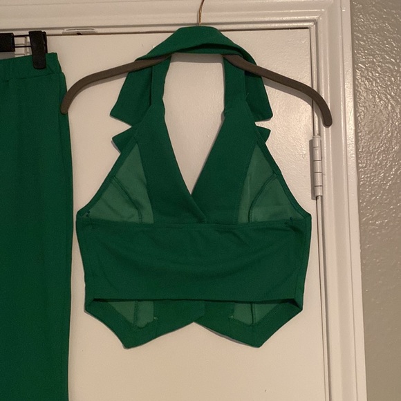 Beautiful Spring vest suit - Picture 2 of 3